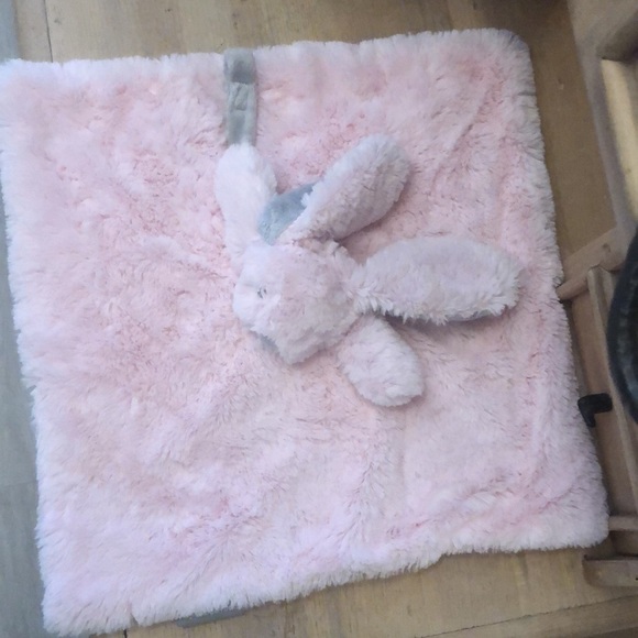 Blankets & Beyond Rabbit Lovey Plush Bunny Pink Security Blanket Fluffy Soft - Picture 4 of 11